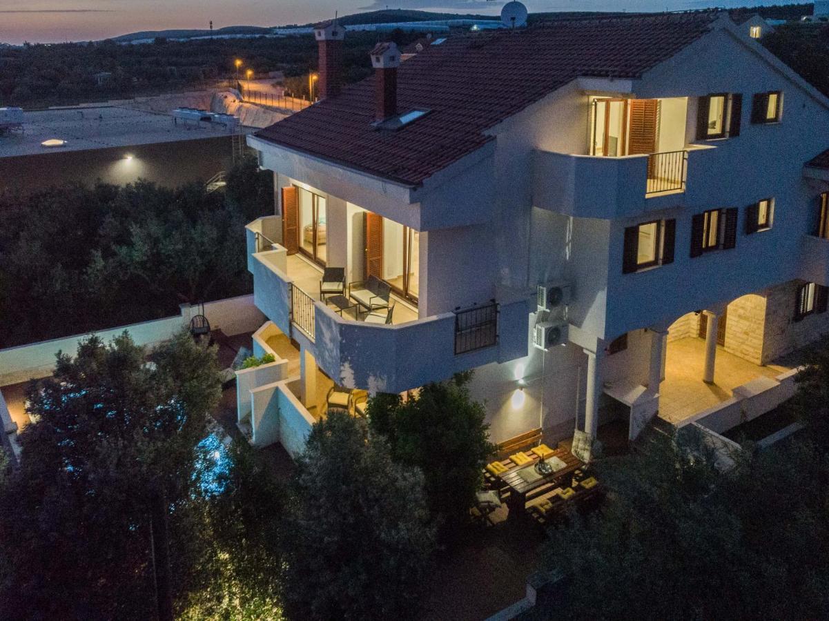 Villa Slavica 스베티필립아이자코브 외부 사진