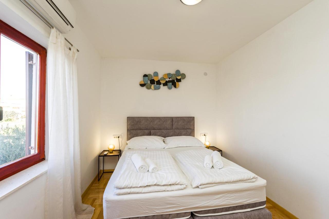 Villa Slavica 스베티필립아이자코브 외부 사진